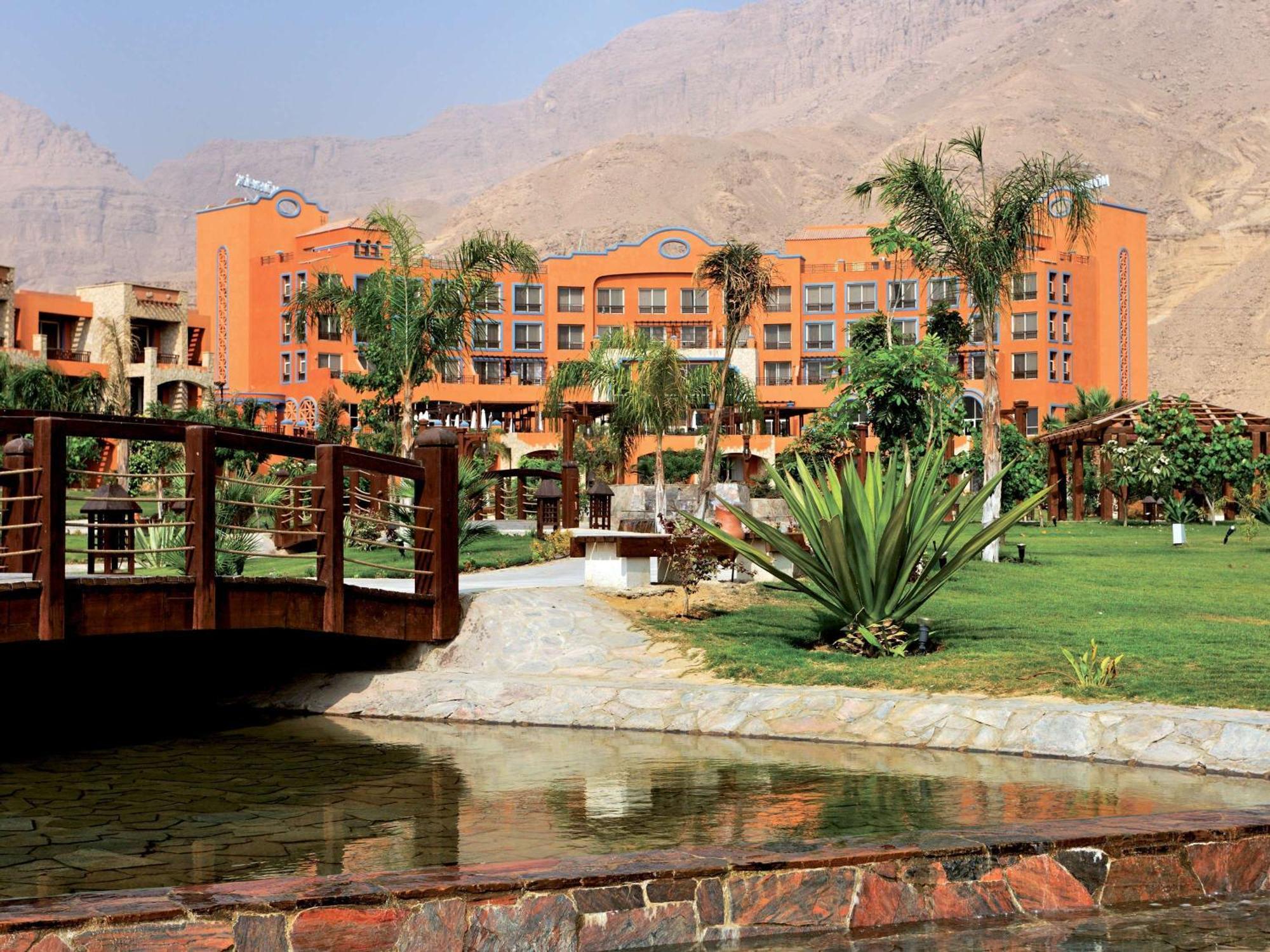 Moevenpick Resort El Sokhna Ajn Suchna Zewnętrze zdjęcie The resort